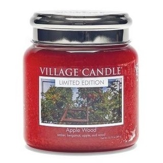 Village Candle Střední vonná svíčka ve skle Apple Wood 397g - Jabloňové dřevo