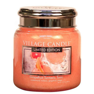 Village Candle Střední vonná svíčka ve skle Grapefruit Turmeric Tonic 397g - Osvěžující tonic