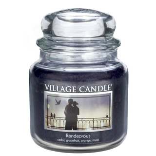 Village Candle Střední vonná svíčka ve skle Rendezvous 397g - Rande