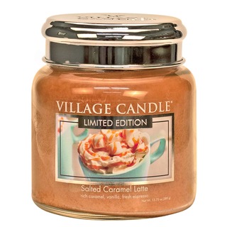 Village Candle Střední vonná svíčka ve skle Salted Caramel Latte 397g
