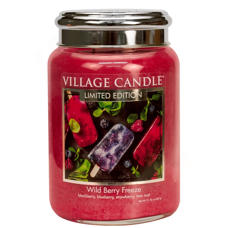 Village Candle Velká vonná svíčka ve skle Wild Berry Freeze 645g